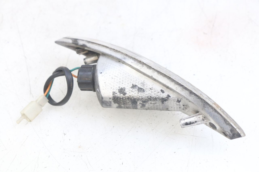 photo de ACHTERLINKS KNIPPERLICHT SYM FIDDLE 3 III 125 (2014 - 2020) - Bevestigingspunten