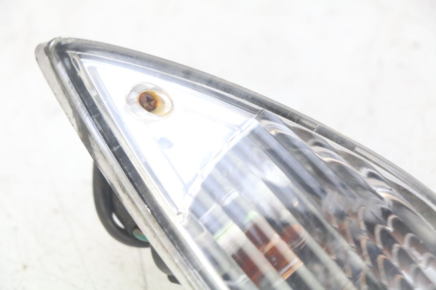 photo de ACHTERLINKS KNIPPERLICHT SYM FIDDLE 3 III 125 (2014 - 2020) - Markeringen en referenties