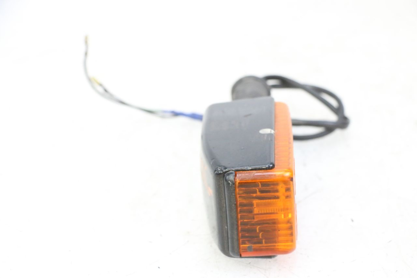 photo de ACHTERLINKS KNIPPERLICHT YAMAHA FJ 36Y 1100 (1984 - 1985) - Kenmerkende details