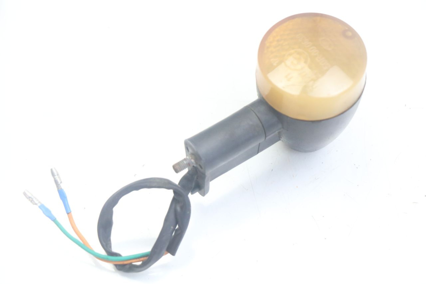 photo de ACHTERLINKS KNIPPERLICHT BAOTIAN FRESH 50 (2004 - 2012) - Zoom op gebruiksstaat