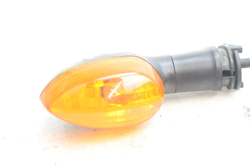 photo de LINKER ACHTERKNIPPERLICHT YAMAHA FZ8 800 (2010 - 2016) - Zoom op gebruiksstaat