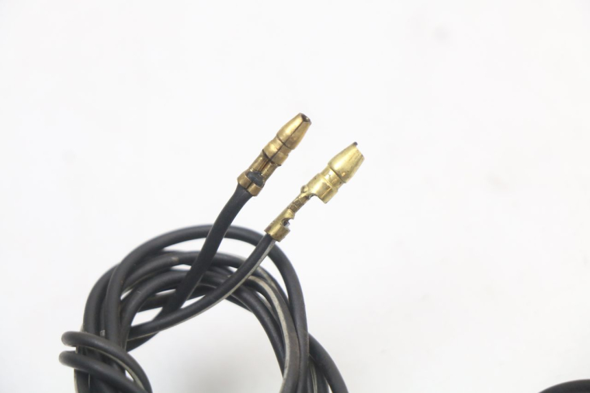 photo de ACHTERLINKS KNIPPERLICHT SUZUKI GN 125 (1997 - 2000) - Overzicht