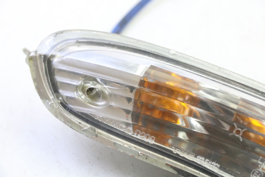 photo de ACHTERLINKS KNIPPERLICHT KYMCO GRAND DINK 125 (2008 - 2014) - Detail van het onderdeel