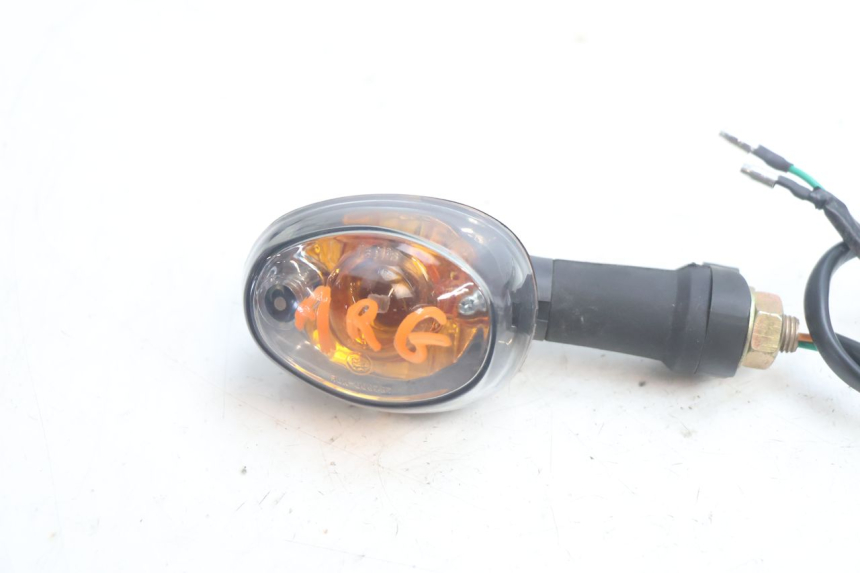 photo de LINKER ACHTERKNIPPERLICHT LONGJIA LJ50QT 8M 2T 50 (2010 - 2017) - Detail van het onderdeel