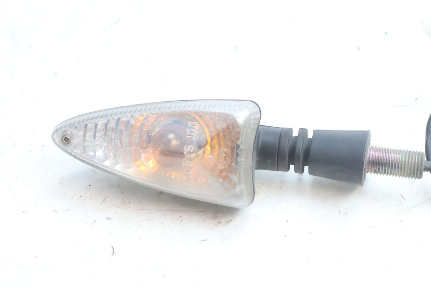photo de LINKER ACHTERKNIPPERLICHT PIAGGIO MP3 500 (2016 - 2018) - Detail van het onderdeel