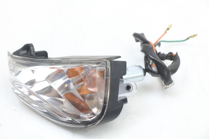 photo de ACHTERLINKS KNIPPERLICHT HONDA PCX (JF28) 125 (2009 - 2011) - Detail van het onderdeel