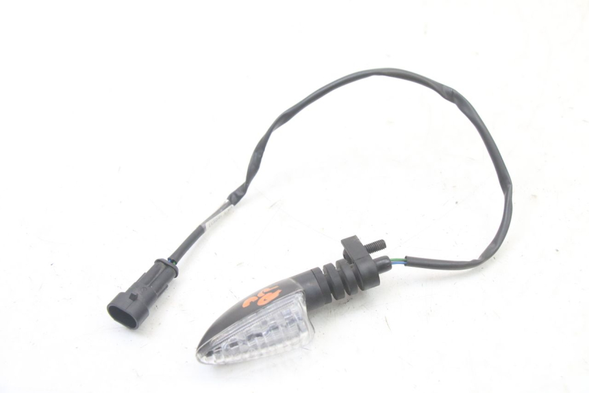 photo de ACHTERLINKS KNIPPERLICHT LIGIER PULSE 3 1 (2014 - 2020) - Hoofdaanzicht