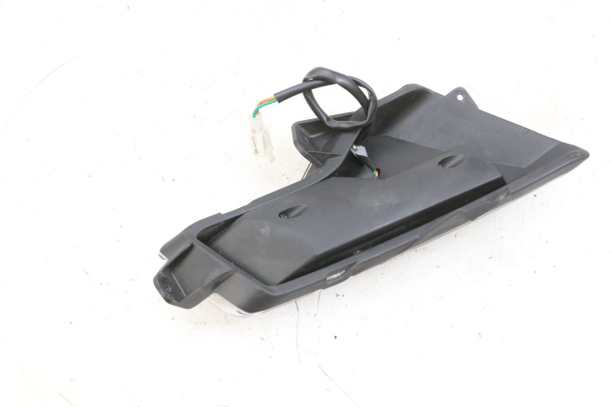 photo de ACHTERLINKS KNIPPERLICHT EFUN PUSA 1 - Overzicht