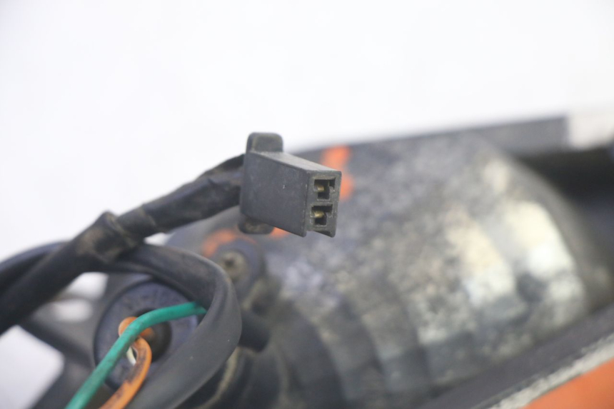 photo de ACHTERLINKS KNIPPERLICHT DAELIM S1 125 (2007 - 2016) - Bevestigingspunten