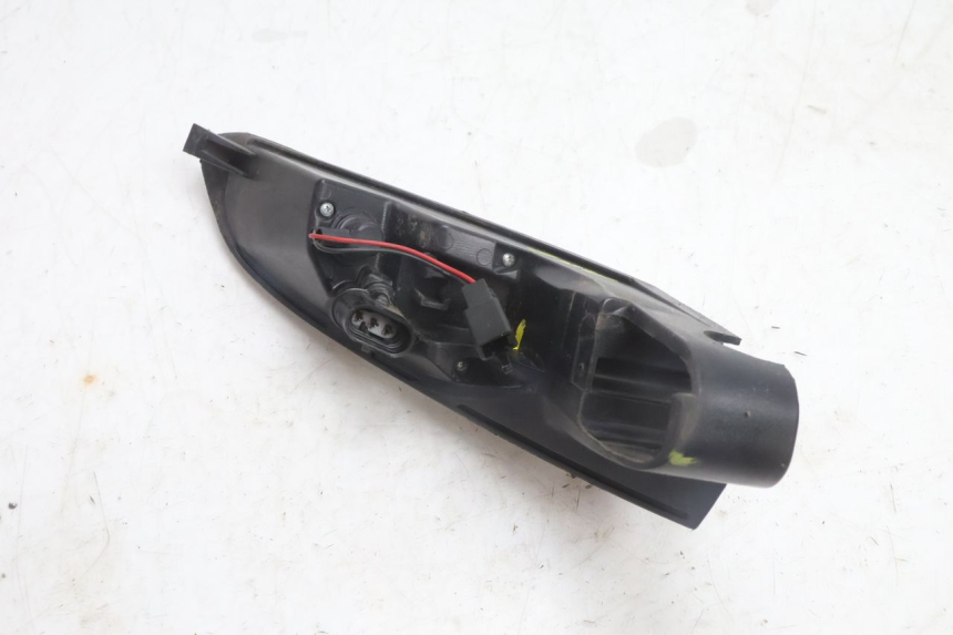 photo de LINKER ACHTERKNIPPERLICHT PEUGEOT SATELIS 125 (2013 - 2018) - Overzicht