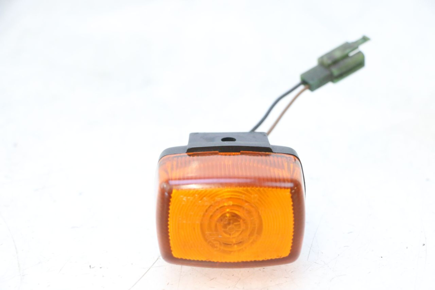 photo de LINKER ACHTERKNIPPERLICHT YAMAHA SLIDER 50 (1999 - 2004) - Bevestigingspunten