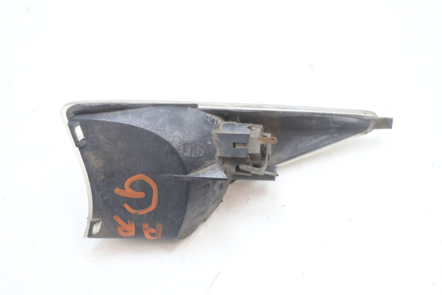 photo de LINKER ACHTERKNIPPERLICHT PEUGEOT SPEEDFIGHT LC 50 (1996 - 2002) - Technische close-up