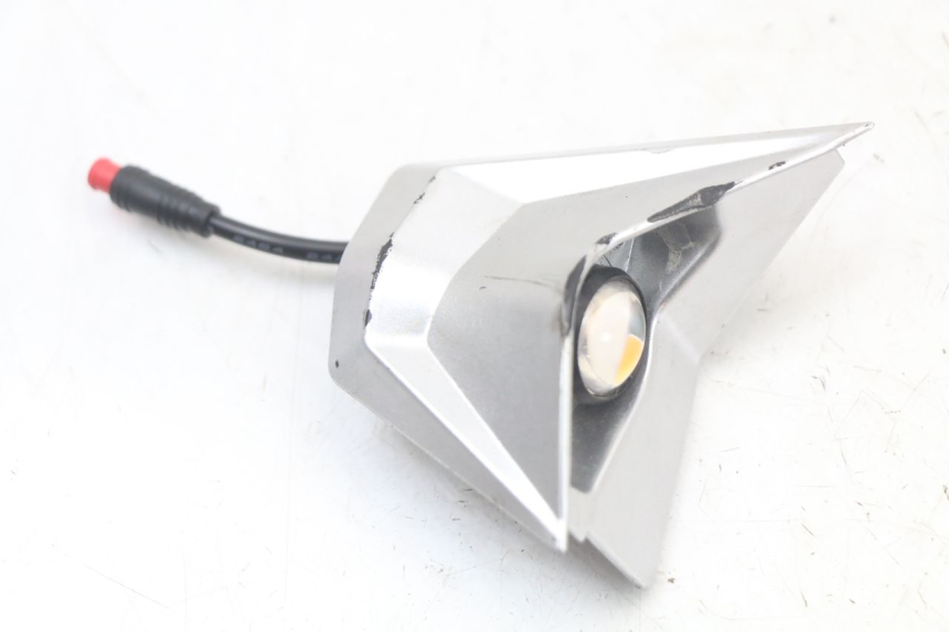 photo de ACHTERLINKS KNIPPERLICHT DUALTRON TOGO PLUS 1 - Hoofdaanzicht