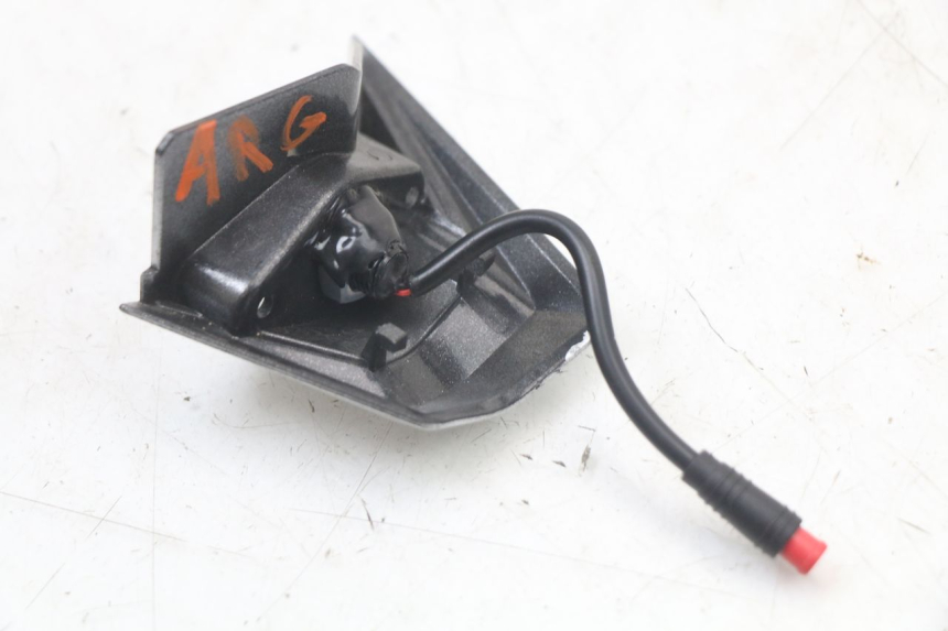 photo de ACHTERLINKS KNIPPERLICHT DUALTRON TOGO PLUS 1 - Gecontroleerd onderdeel