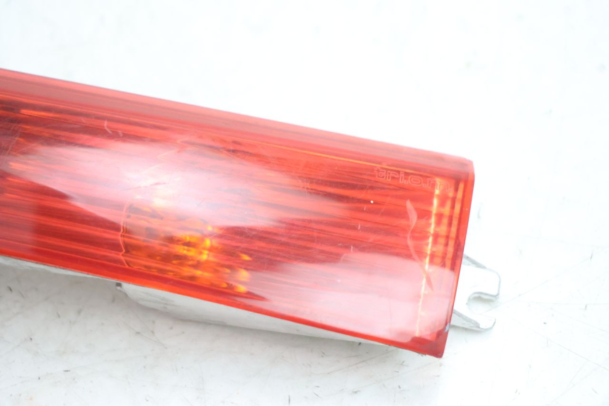 photo de LINKER ACHTERKNIPPERLICHT PIAGGIO X8 STREET 125 (2006 - 2007) - Andere kijkhoek