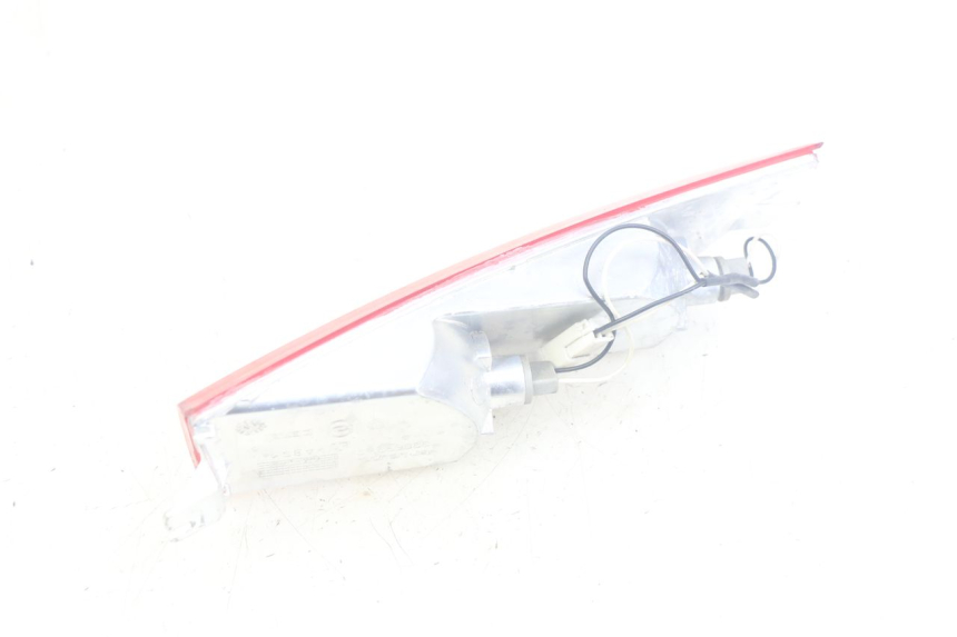 photo de ACHTERLINKS KNIPPERLICHT PIAGGIO X8 125 (2004 - 2007) - Technische close-up