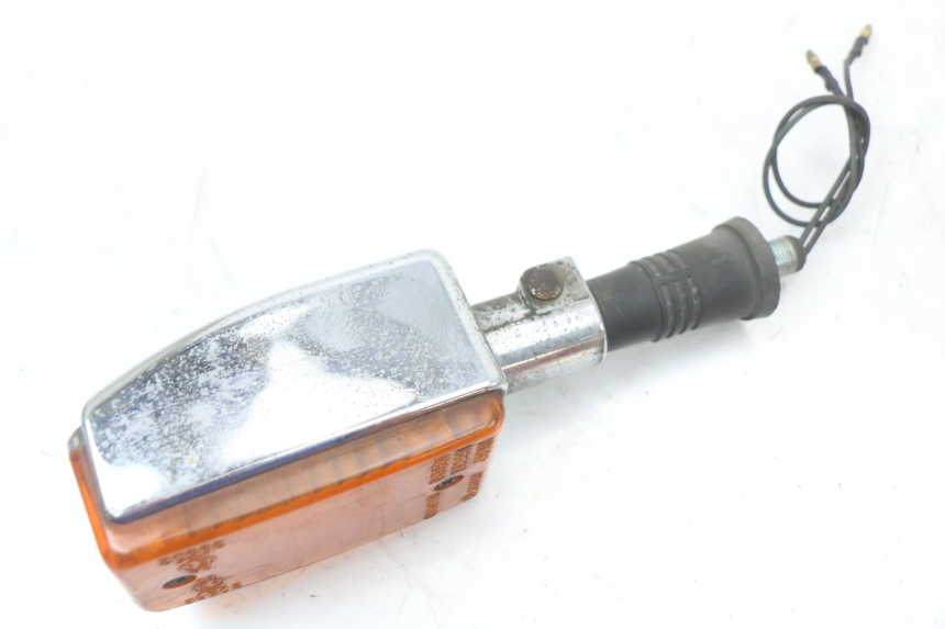 photo de ACHTERLINKS KNIPPERLICHT YAMAHA XJ F 900 (1983 - 1994) - Andere kijkhoek