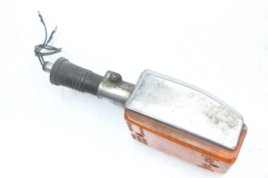 photo de ACHTERLINKS KNIPPERLICHT YAMAHA XJ F 900 (1983 - 1994) - Technische close-up