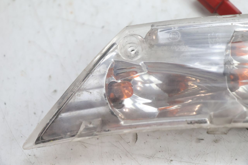 photo de LINKER ACHTERKNIPPERLICHT PIAGGIO ZIP IGET 4T 50 (2021 - 2023) - Detail van het onderdeel