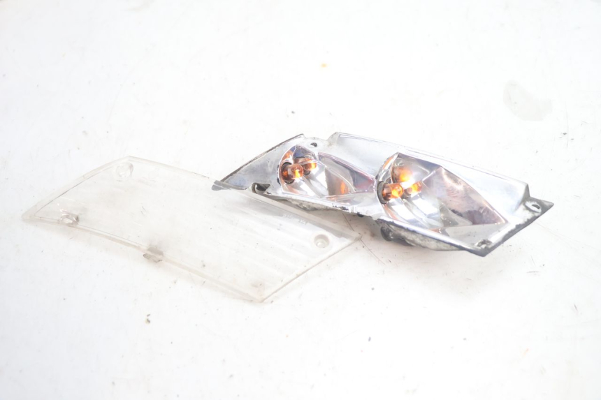 photo de LINKER ACHTERKNIPPERLICHT PIAGGIO ZIP IGET 4T 50 (2021 - 2023) - Andere kijkhoek