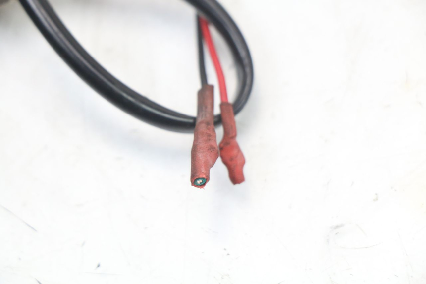 photo de ACHTERKNIPPERLICHT SUZUKI GS F 500 (2004 - 2007) - Kenmerkende details