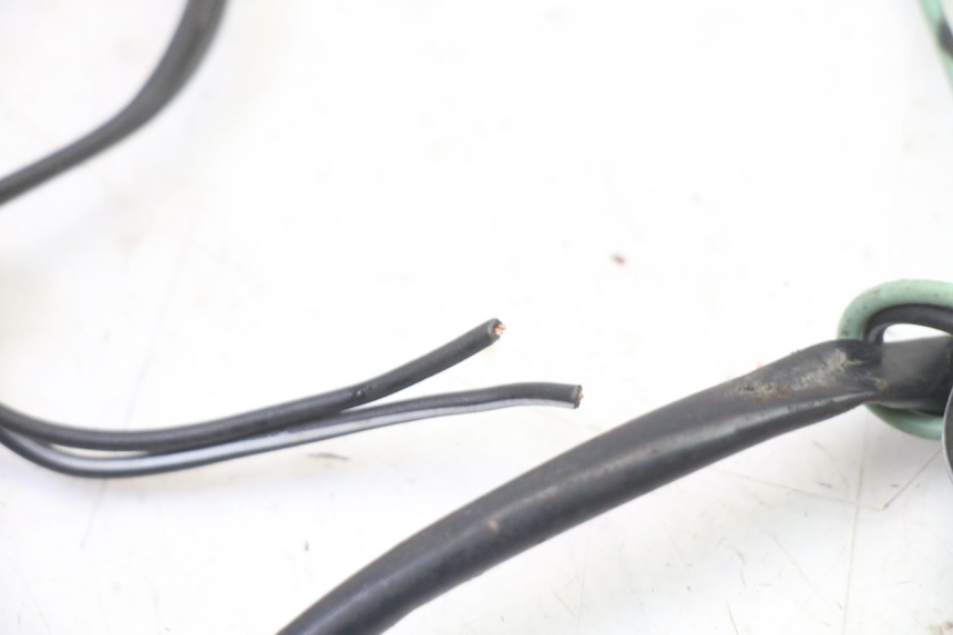 photo de ACHTERKNIPPERLICHT SUZUKI GSR 750 (2011 - 2017) - Staat van het oppervlak