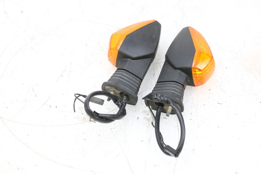 photo de ACHTERKNIPPERLICHT SUZUKI GSXR GSX-R 1000 (2003 - 2004) - Kenmerkende details