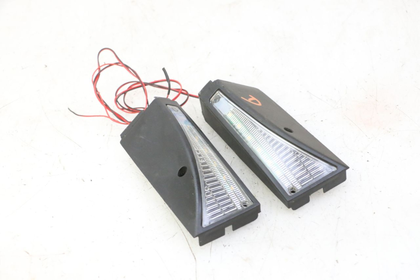 photo de ACHTERKNIPPERLICHT HITWAY H5 1 - Andere kijkhoek