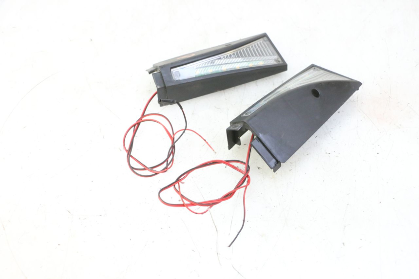 photo de ACHTERKNIPPERLICHT HITWAY H5 1 - Technische close-up