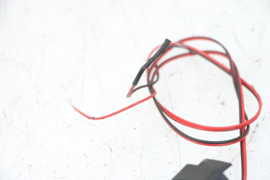 photo de ACHTERKNIPPERLICHT HITWAY H5 1 - Bevestigingspunten