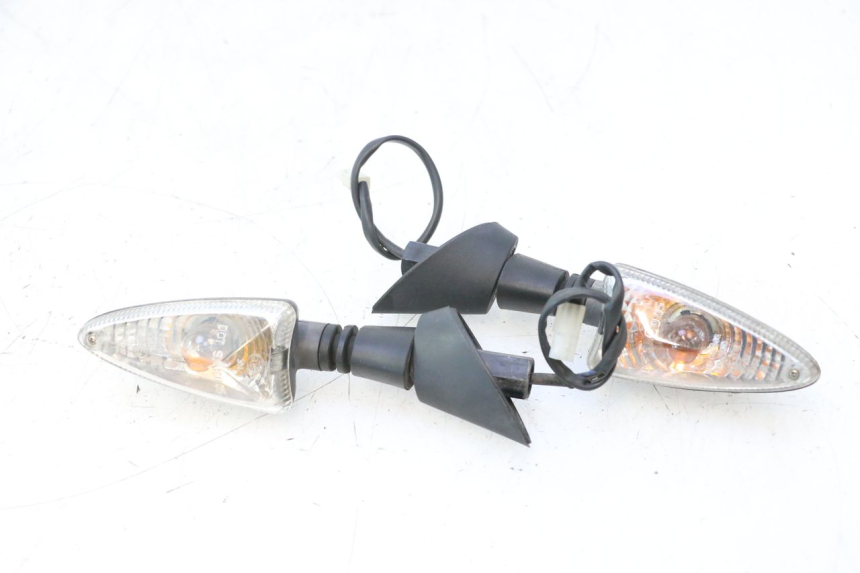 photo de ACHTERKNIPPERLICHT PIAGGIO MP3 500 (2016 - 2018) - Hoofdaanzicht