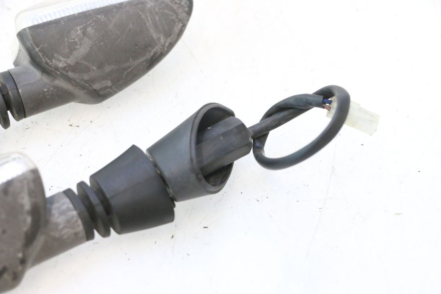 photo de ACHTERKNIPPERLICHT PIAGGIO MP3 500 (2016 - 2018) - Productaanzicht