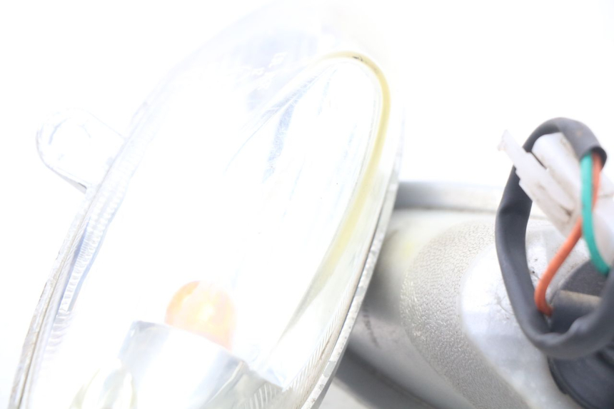 photo de ACHTERKNIPPERLICHT DAELIM S4 50 (2010 - 2015) - Zoom op gebruiksstaat