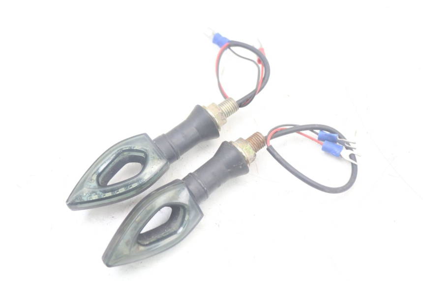 photo de ACHTERKNIPPERLICHT DERBI SENDA SM X-TREME 50 (2006 - 2010) - Andere kijkhoek