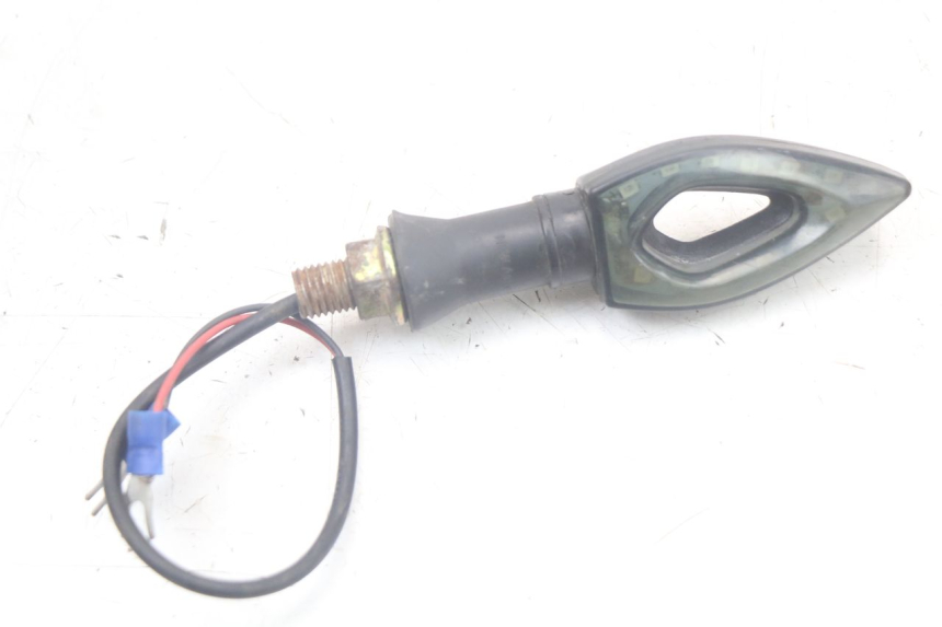 photo de ACHTERKNIPPERLICHT DERBI SENDA SM X-TREME 50 (2006 - 2010) - Staat van het oppervlak