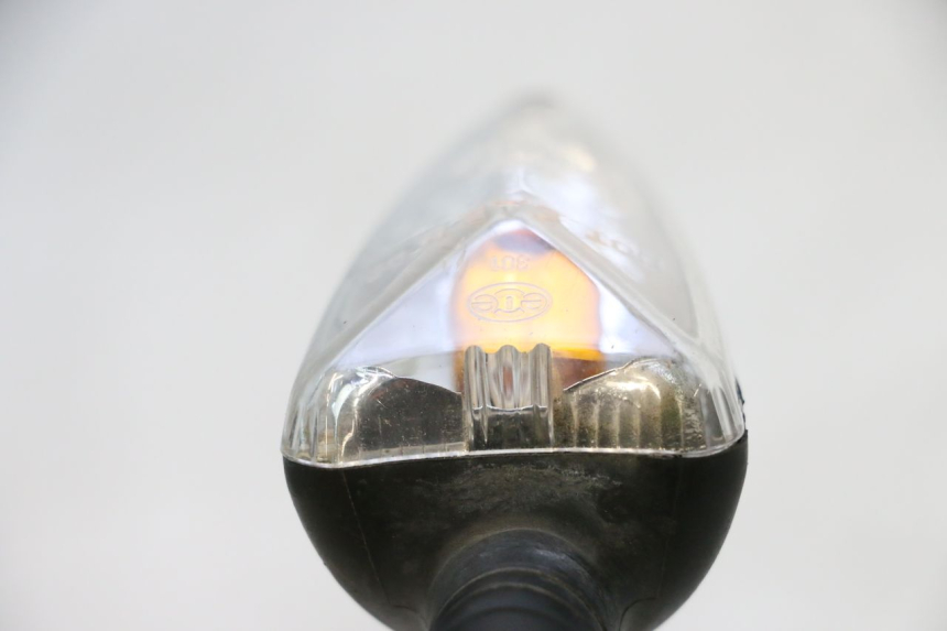 photo de ACHTERKNIPPERLICHT APRILIA SR MOTARD 50 (2012 - 2018) - Detail van het onderdeel