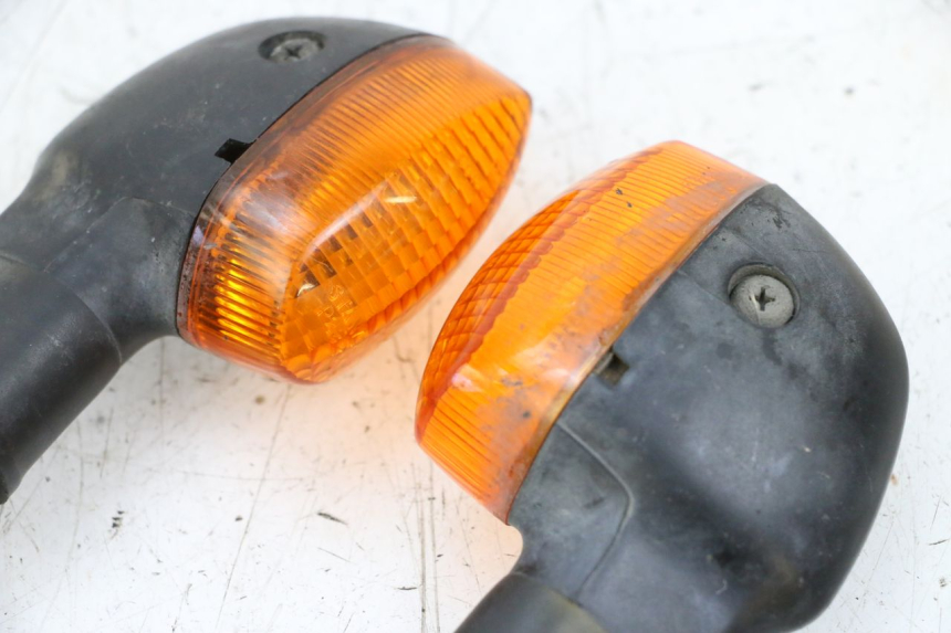 photo de ACHTERKNIPPERLICHT YAMAHA TDM ABS 900 (2002 - 2014) - Detail van het onderdeel