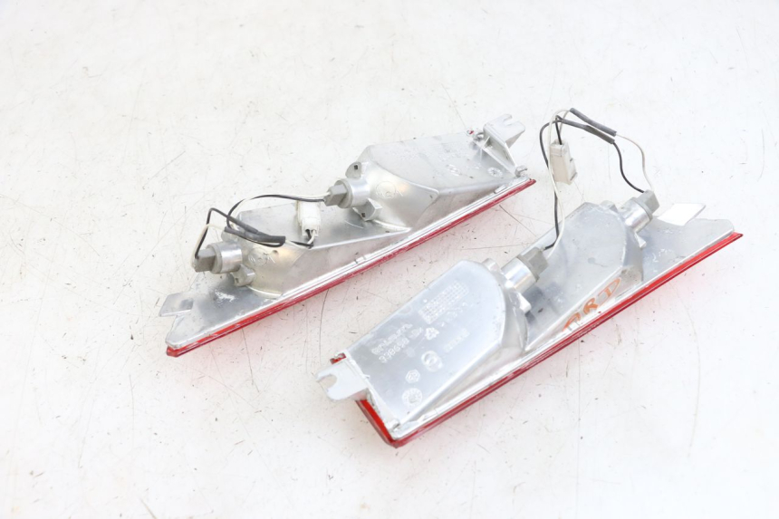 photo de ACHTERKNIPPERLICHT PIAGGIO XEVO - X EVO 125 (2007 - 2017) - Zoom op gebruiksstaat