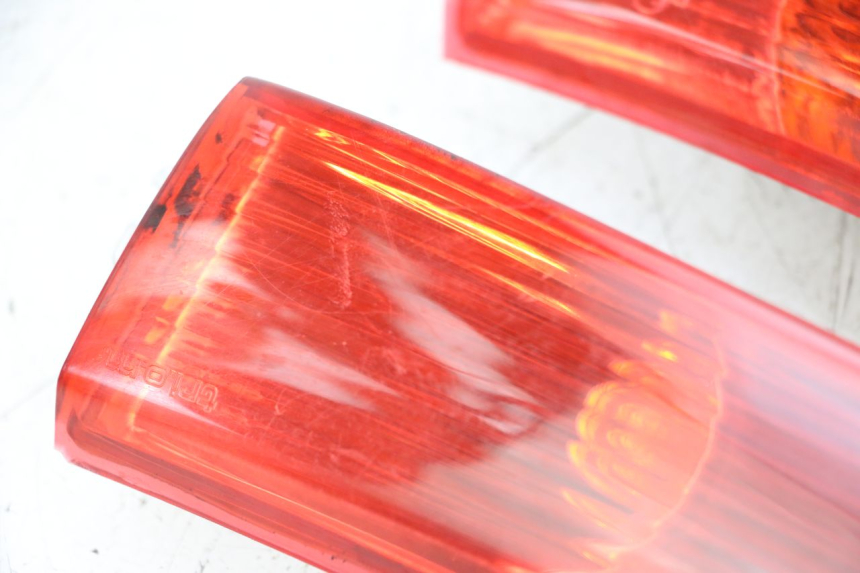 photo de ACHTERKNIPPERLICHT PIAGGIO XEVO - X EVO 125 (2007 - 2017) - Gecontroleerd onderdeel