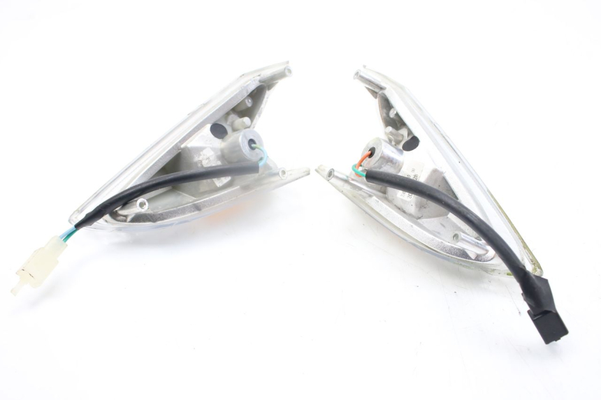 photo de VOORKNIPPERLICHT KYMCO AGILITY DELIVERY 4T 50 (2018 - 2023) - Staat van het oppervlak