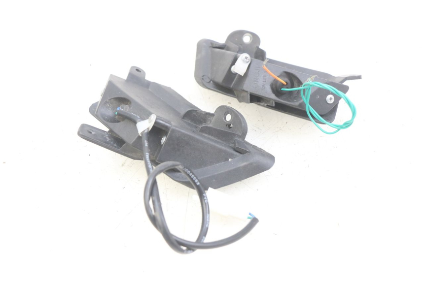 photo de VOORKNIPPERLICHT ORCAL CAVARO 4T 50 (2019 - 2023) - Zoom op gebruiksstaat