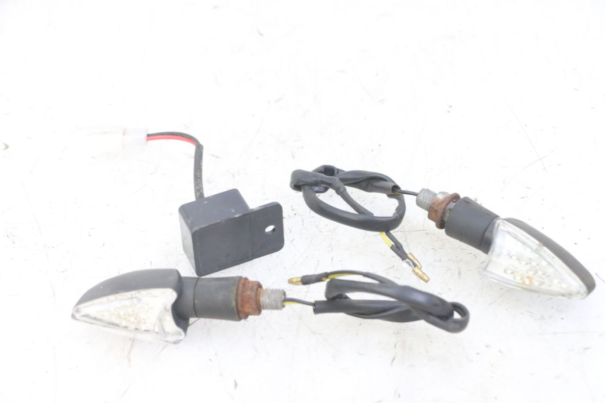 photo de VOORKNIPPERLICHT HONDA CBF 500 (2004 - 2007) - Productaanzicht