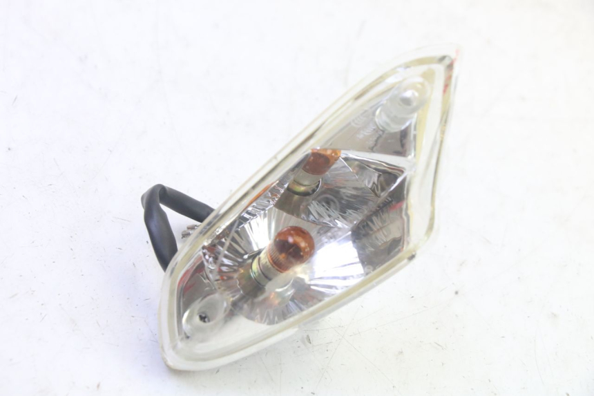 photo de VOORSTE RECHTER KNIPPERLICHT KYMCO AGILITY 4T 50 (2018 - 2022) - Hoofdaanzicht