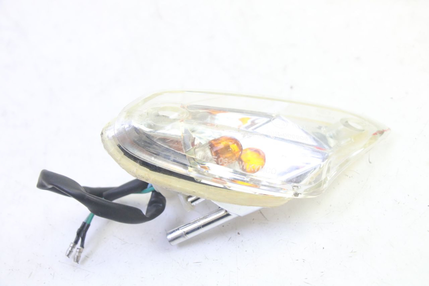 photo de VOORSTE RECHTER KNIPPERLICHT KYMCO AGILITY 4T 50 (2018 - 2022) - Technische close-up