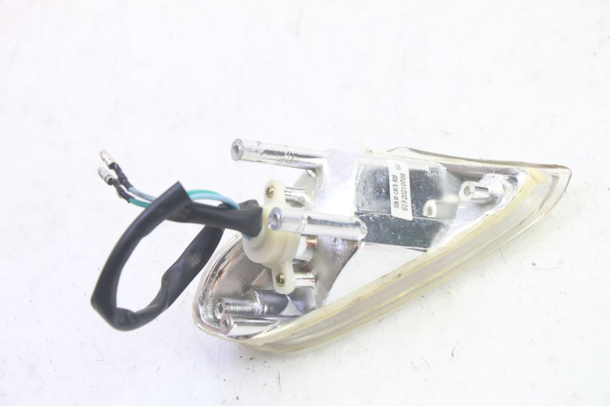 photo de VOORSTE RECHTER KNIPPERLICHT KYMCO AGILITY 4T 50 (2018 - 2022) - Overzicht