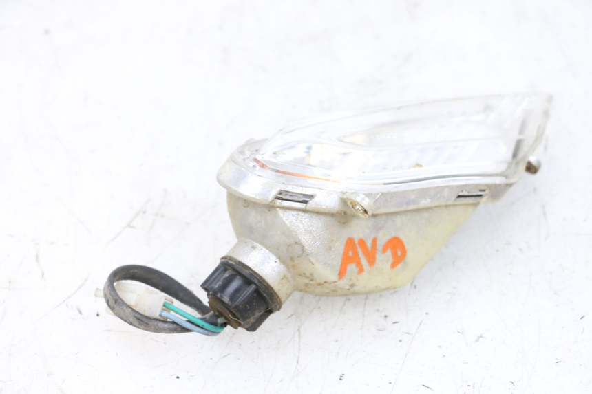 photo de VOORSTE RECHTER KNIPPERLICHT KYMCO AGILITY CITY 4T 50 (2008 - 2016) - Staat van het oppervlak