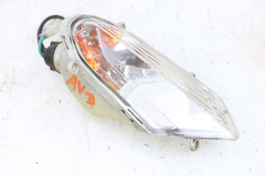 photo de VOORSTE RECHTER KNIPPERLICHT KYMCO AGILITY CITY 4T 50 (2008 - 2016) - Gecontroleerd onderdeel