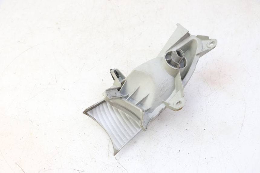 photo de VOORSTE RECHTER KNIPPERLICHT SUZUKI BURGMAN 125 (2007 - 2014) - Zoom op gebruiksstaat