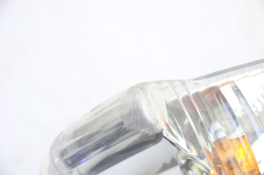 photo de VOORSTE RECHTER KNIPPERLICHT SUZUKI BURGMAN 125 (2007 - 2014) - Detail van het onderdeel