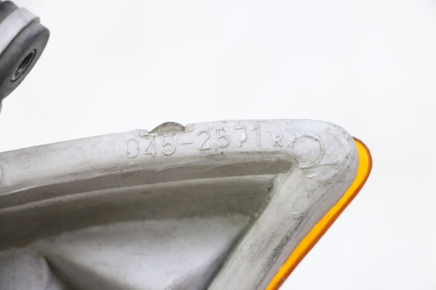 photo de VOORSTE RECHTER KNIPPERLICHT HONDA CBR F SC25 1000 (1989 - 1992) - Andere kijkhoek